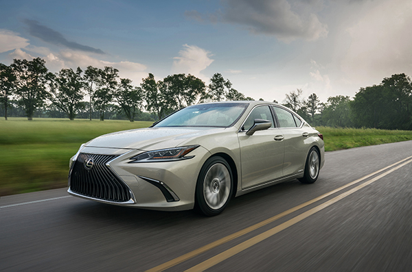 2019 Lexus ES Los Angeles